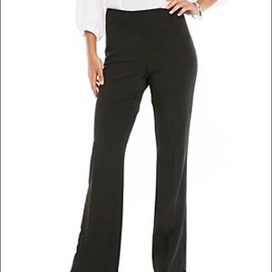 The limited black collection lexie fit pant in a size 2